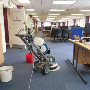 Commercial carpet cleaning